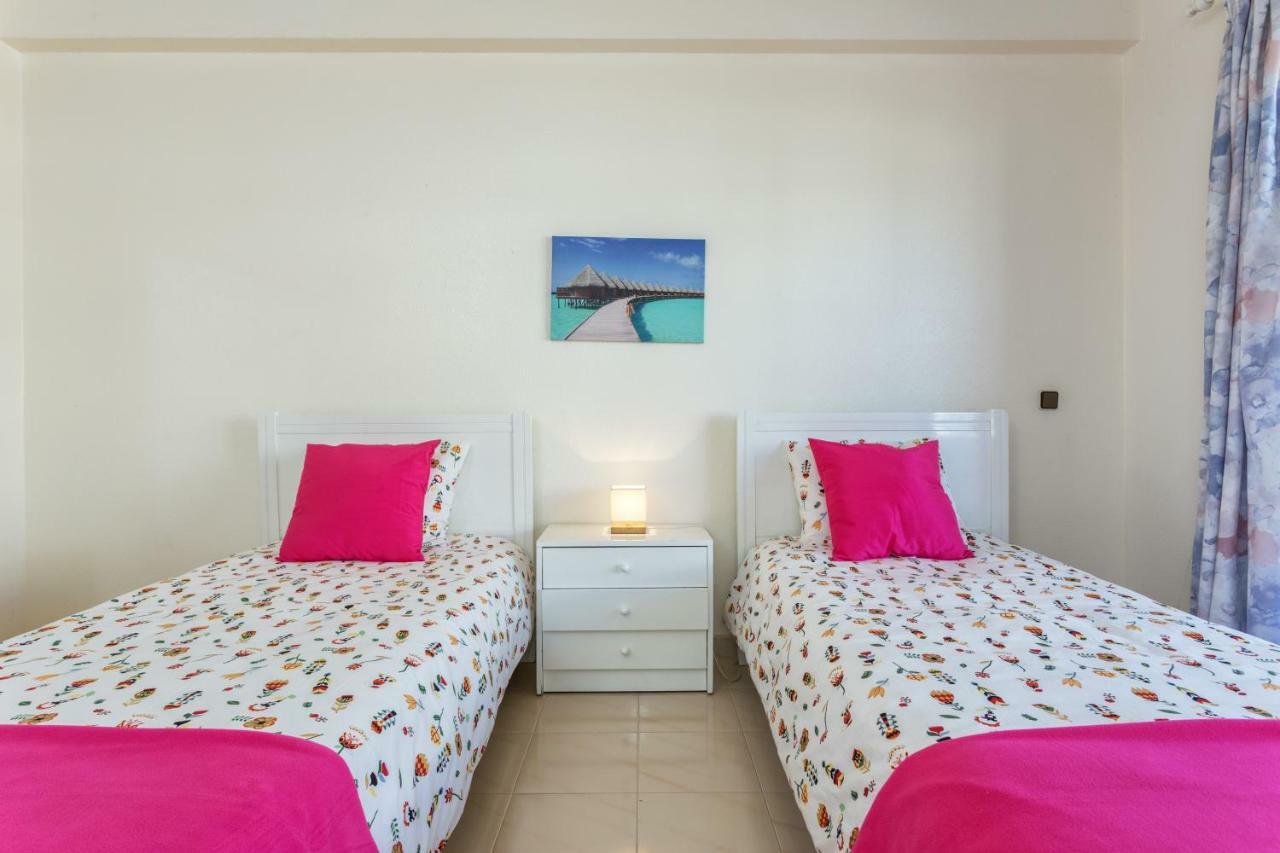Andorinha 2 Bedroom Apart-Close To The Sea-Algarve Porches  Eksteriør bilde